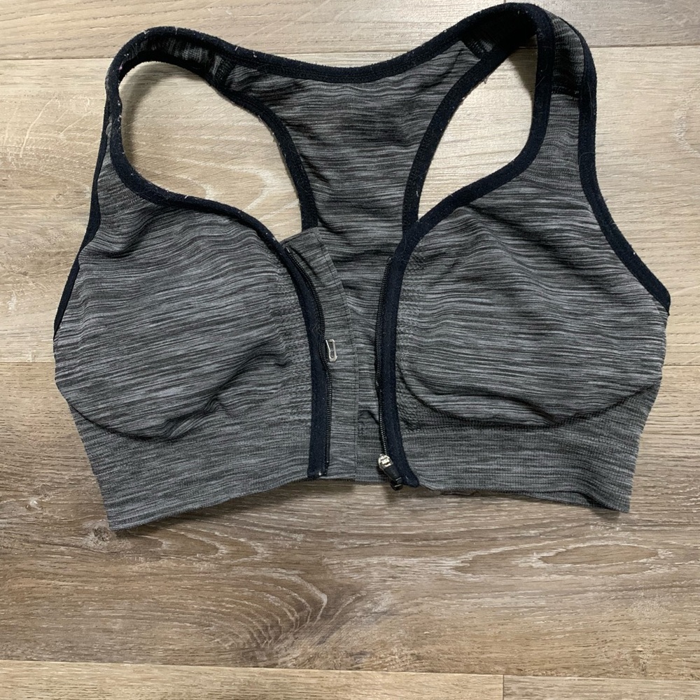 Zip-up Sports Bra